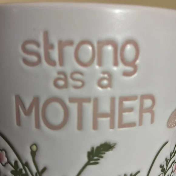 Celebrating Mother Duo - Maya Angelou Poetry Book & Mug - Picture 3 of 13